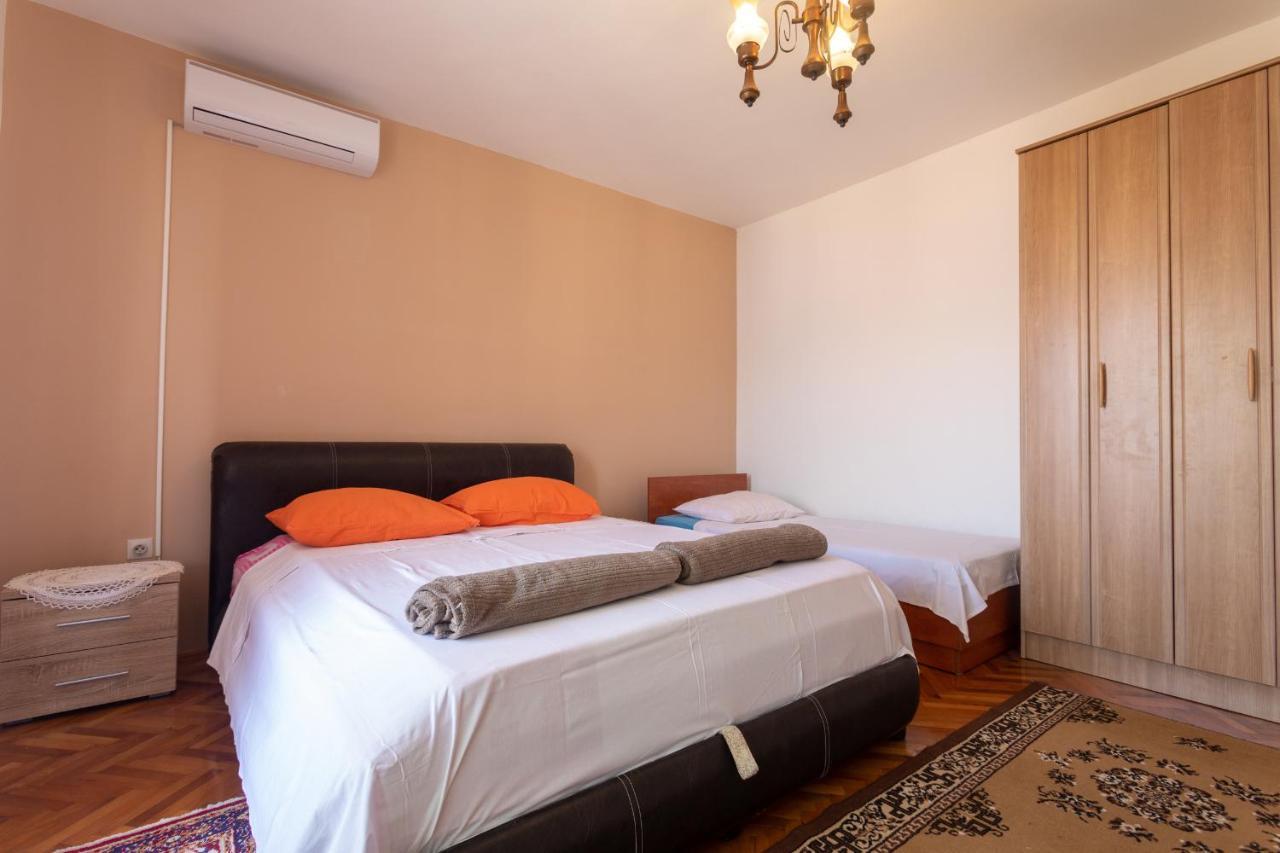 La Castagna Apartments Cattaro Esterno foto